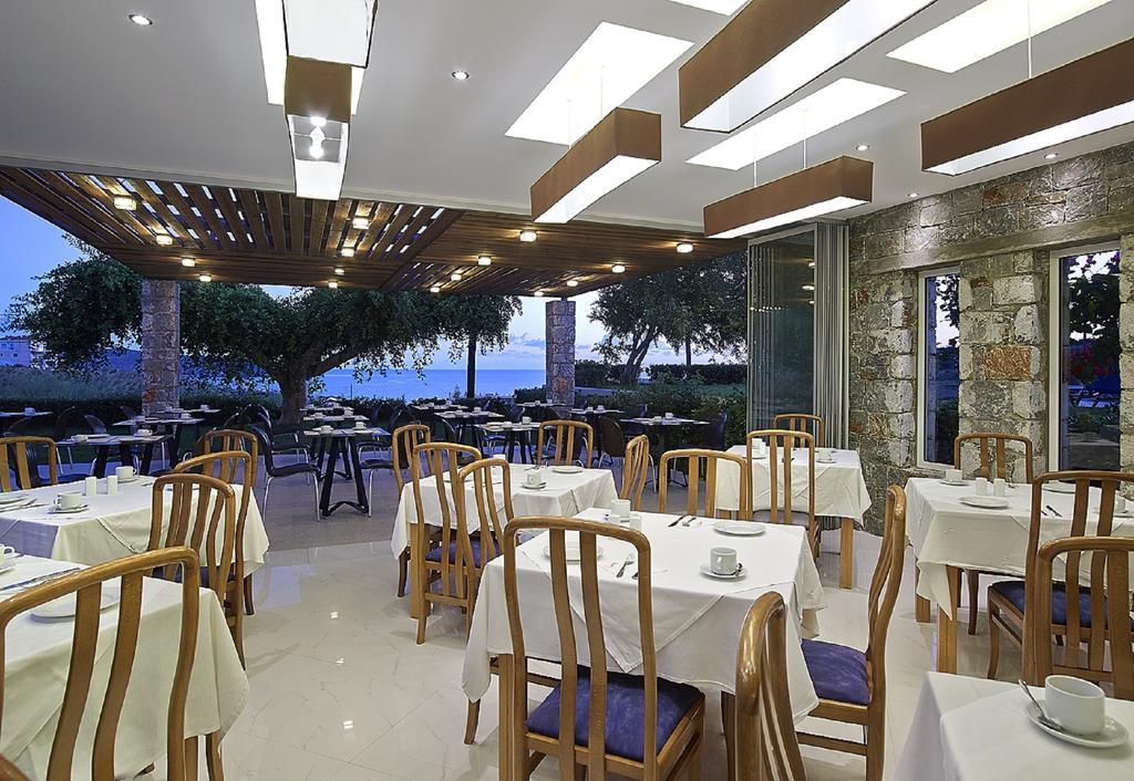 Eleftheria Hotel Agia Marina Exterior foto